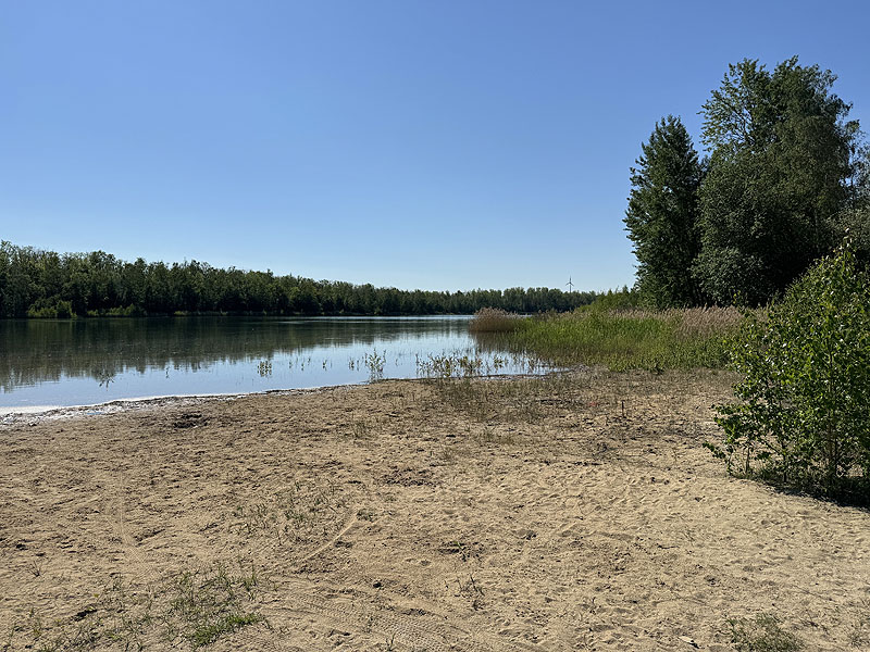 Der Badesee Prößdorfer See in Thüringen