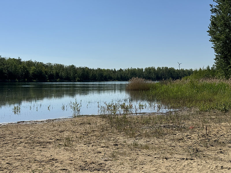 Der Badesee Prößdorfer See in Thüringen