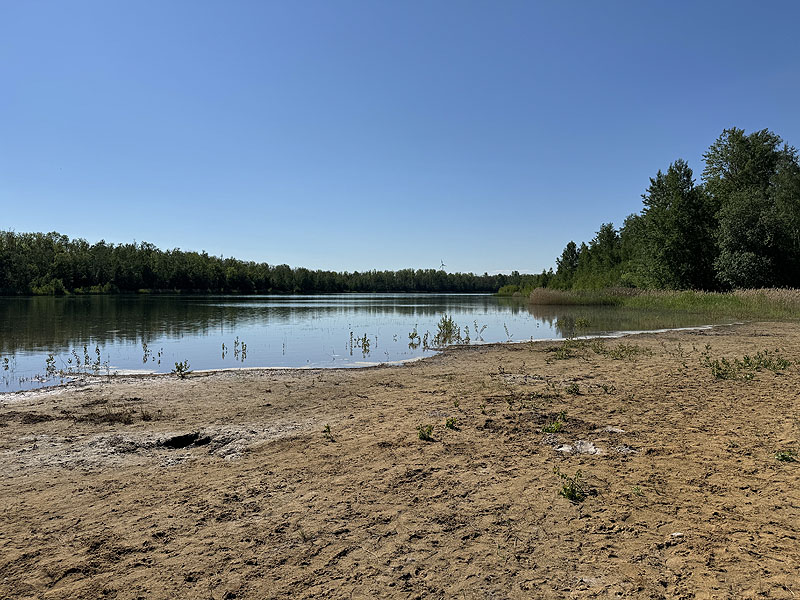 Der Badesee Prößdorfer See in Thüringen