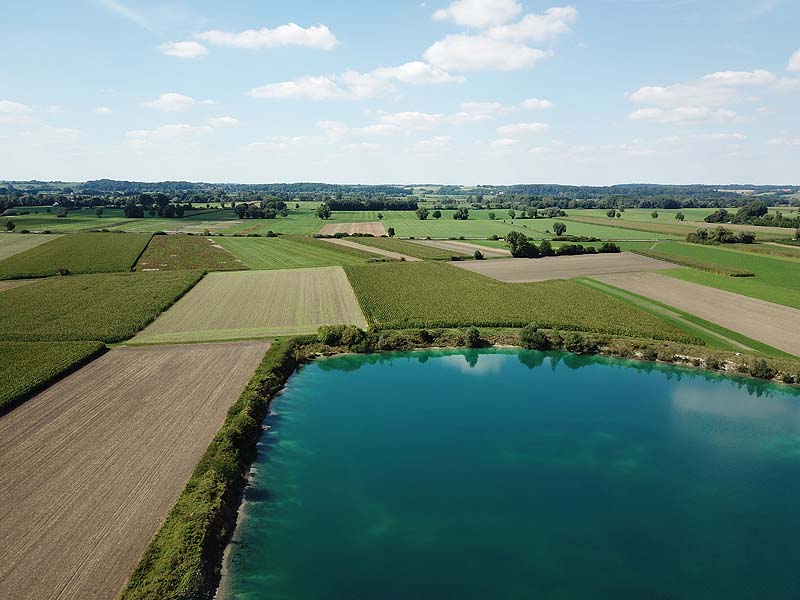 Luftaufnahme, Luftbild vom Pullinger Weiher in Pulling