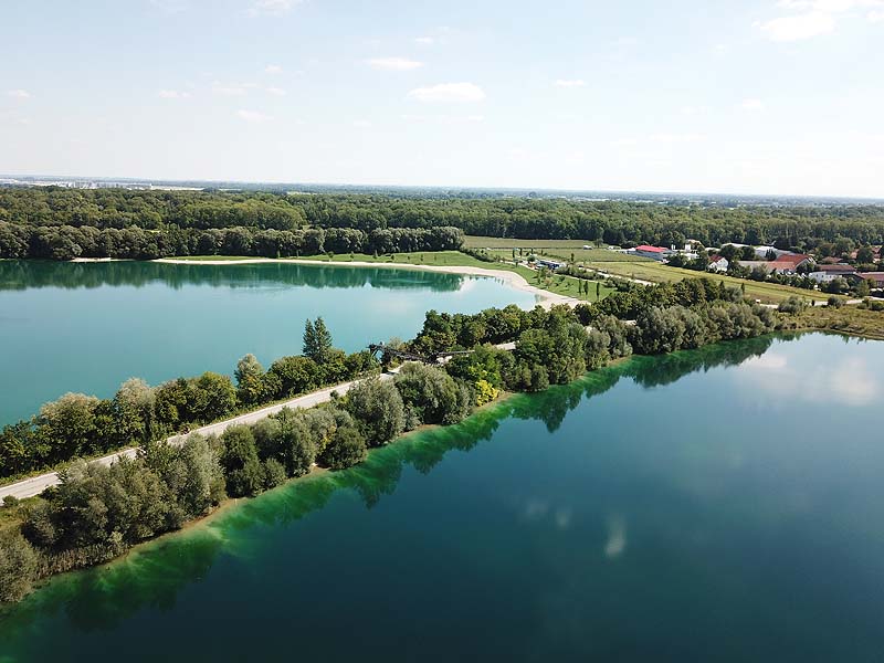 Luftaufnahme, Luftbild vom Pullinger Weiher in Pulling