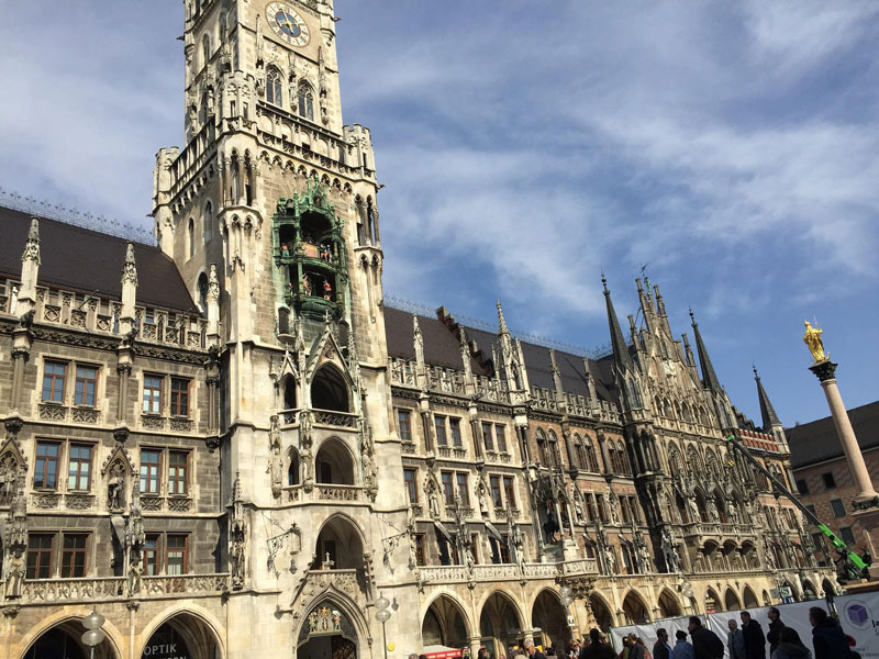 Das Münchner Rathaus auf dem Marienplatz