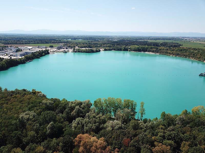 Luftaufnahme, Luftbild vom Niederrimsinger See in Breisach-Rimsingen