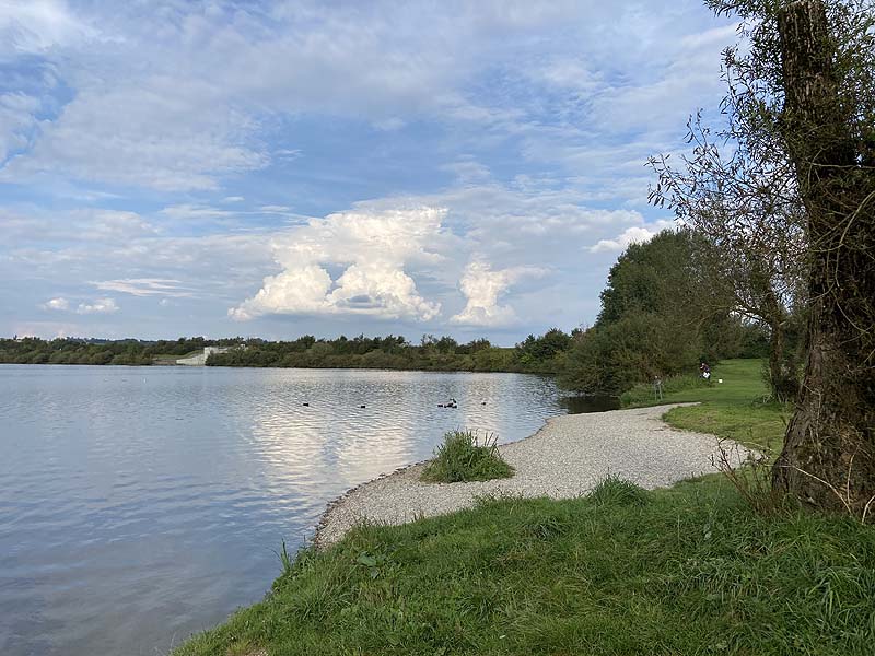 Der Badesee Rottauensee in Pfarrkirchen-Postmünster