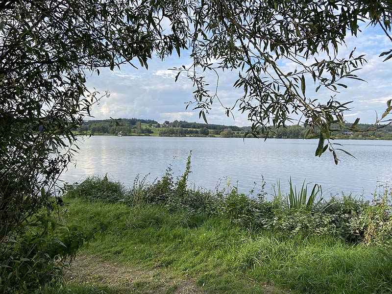 Der Badesee Rottauensee in Pfarrkirchen-Postmünster
