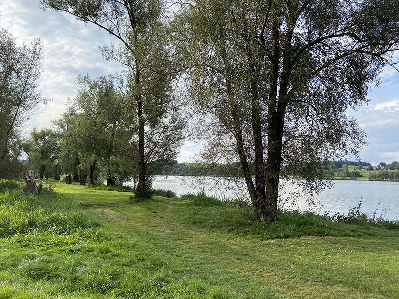 Der Badesee Rottauensee in Pfarrkirchen-Postmünster
