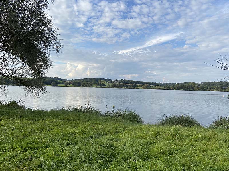 Der Badesee Rottauensee in Pfarrkirchen-Postmünster