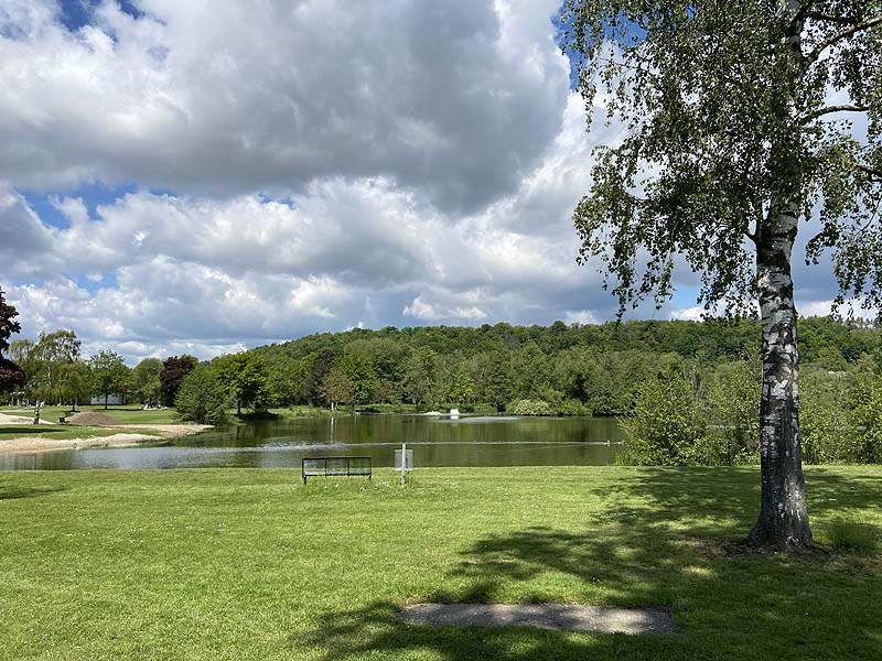 Der Badesee Naturbad Saltendorf in Teublitz