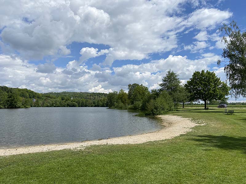 Der Badesee Naturbad Saltendorf in Teublitz