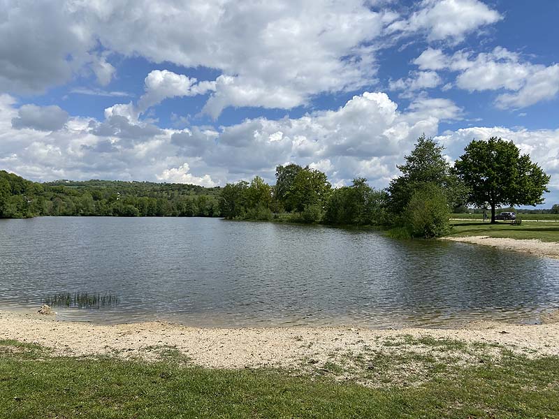 Der Badesee Naturbad Saltendorf in Teublitz