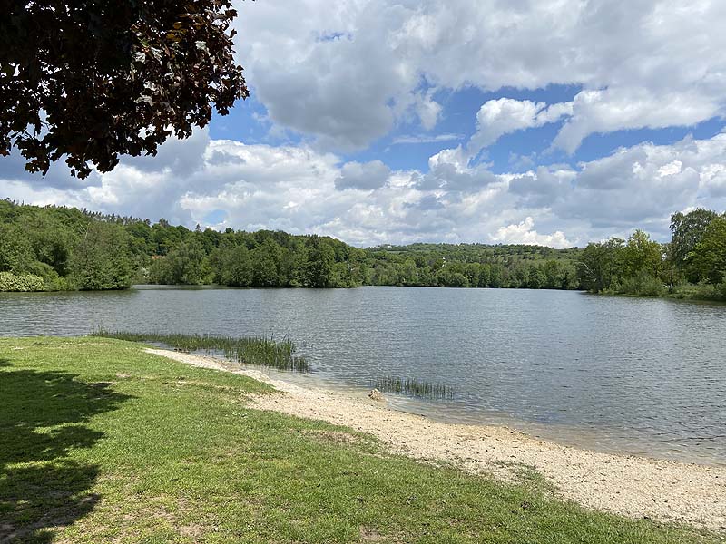 Der Badesee Naturbad Saltendorf in Teublitz