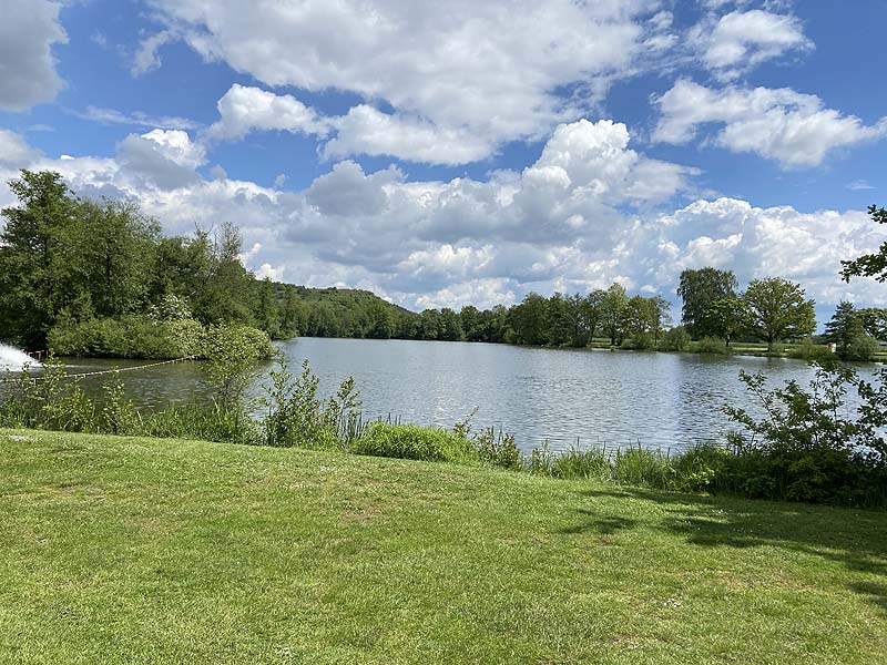 Der Badesee Naturbad Saltendorf in Teublitz