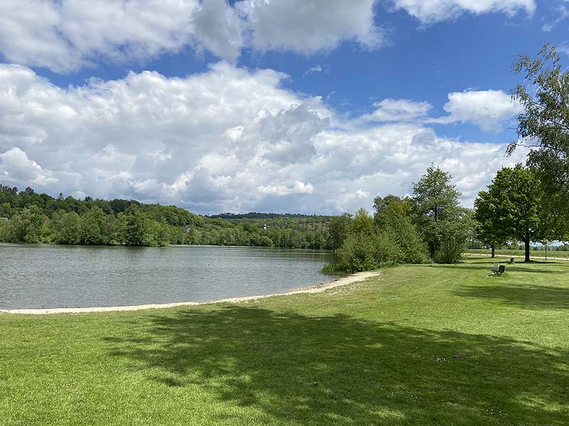 Der Badesee Naturbad Saltendorf in Teublitz