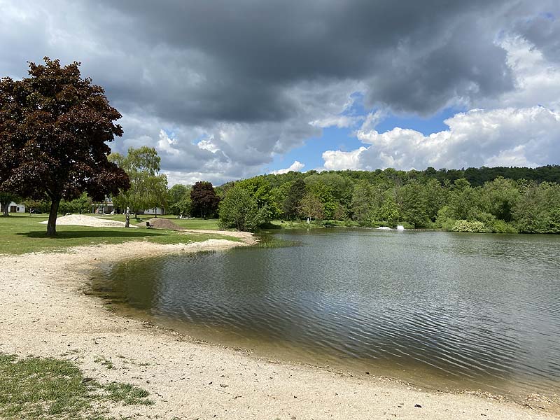 Der Badesee Naturbad Saltendorf in Teublitz