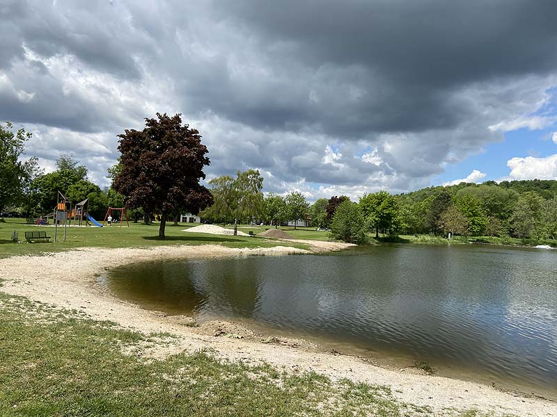 Der Badesee Naturbad Saltendorf in Teublitz