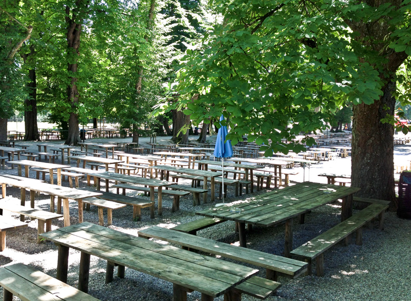 Der Biergarten Schloßallee Haag in Haag an der Amper