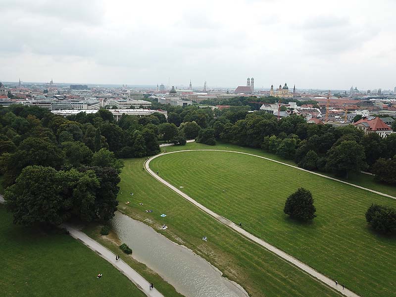 Luftaufnahme, Luftbild von der Schönfeldwiese in München aus dem Jahr 2019