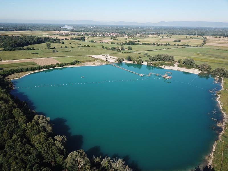 Luftaufnahme, Luftbild vom Kieswerksee in Schwanau