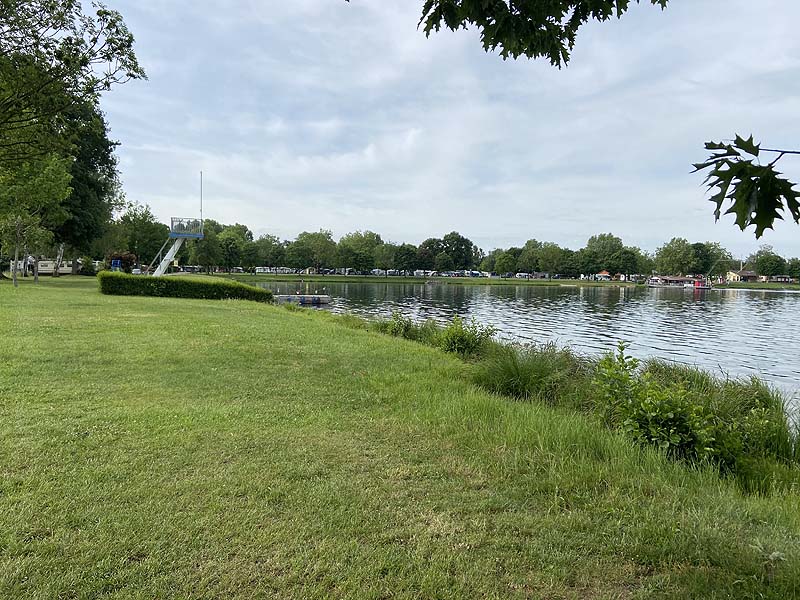 Der Badesee Tunisee in Freiburg in Baden-Württemberg