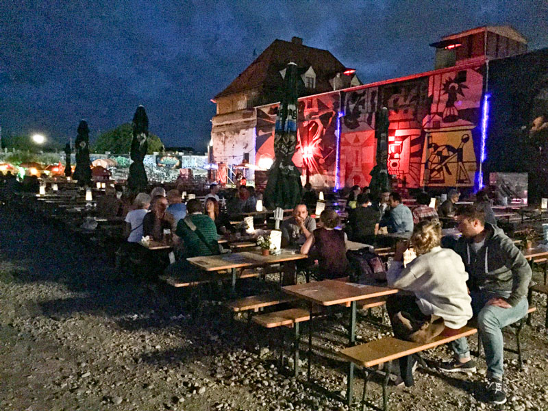 Viehhof-Kino - Großes Freiluftkino & Nachtbiergarten in München