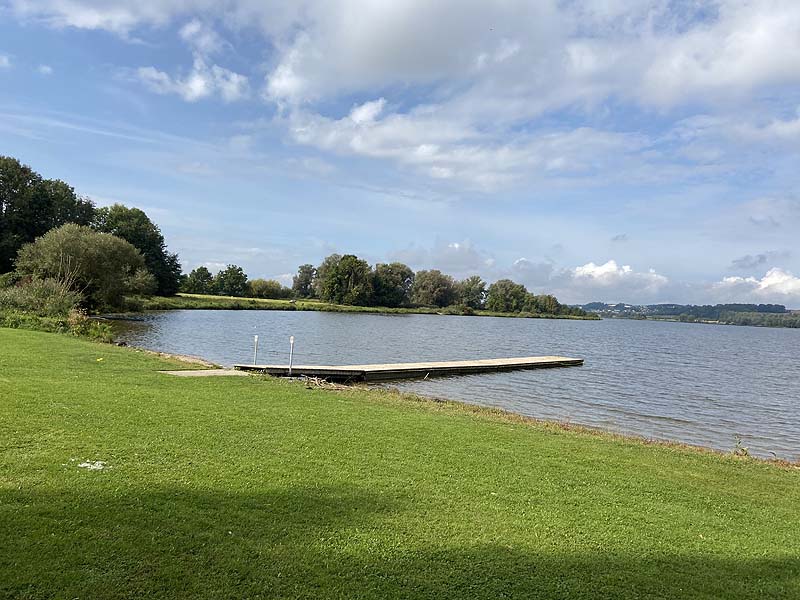 Der Badesee Vilstalsee in Marklkofen