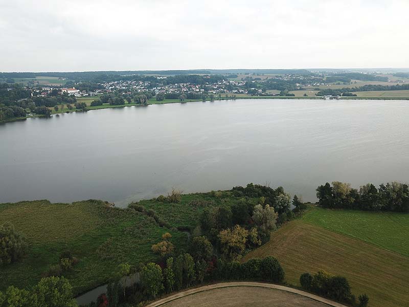Luftaufnahme, Luftbild vom Vilstalsee in Marklkofen
