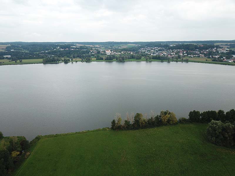 Luftaufnahme, Luftbild vom Vilstalsee in Marklkofen