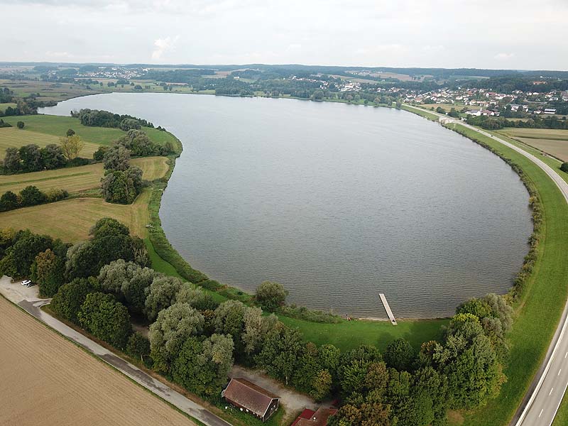 Luftaufnahme, Luftbild vom Vilstalsee in Marklkofen