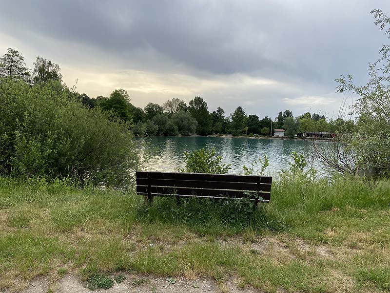 Der Badesee Waldmattensee in Lahr in Baden-Württemberg