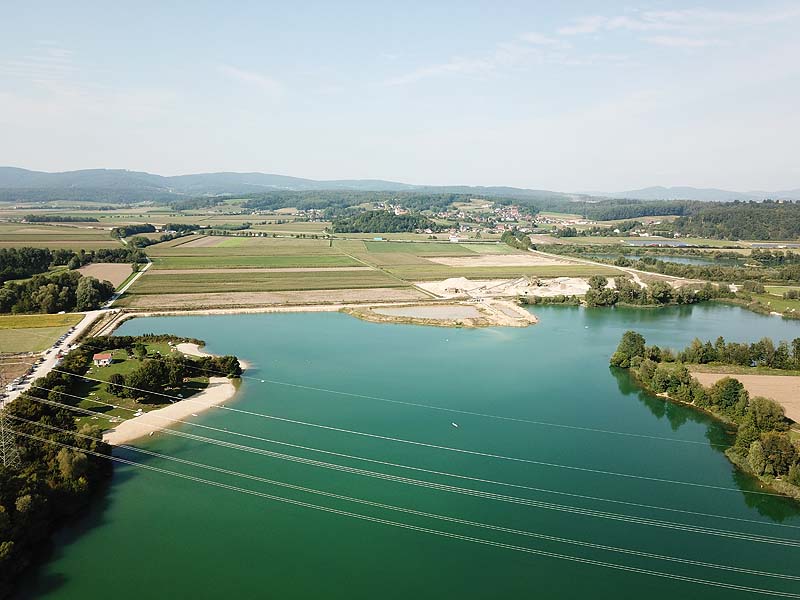 Luftaufnahme, Luftbild vom Weiher 12 in Straubing