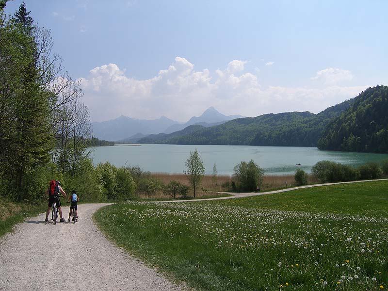 Der Weißensee in Bayern