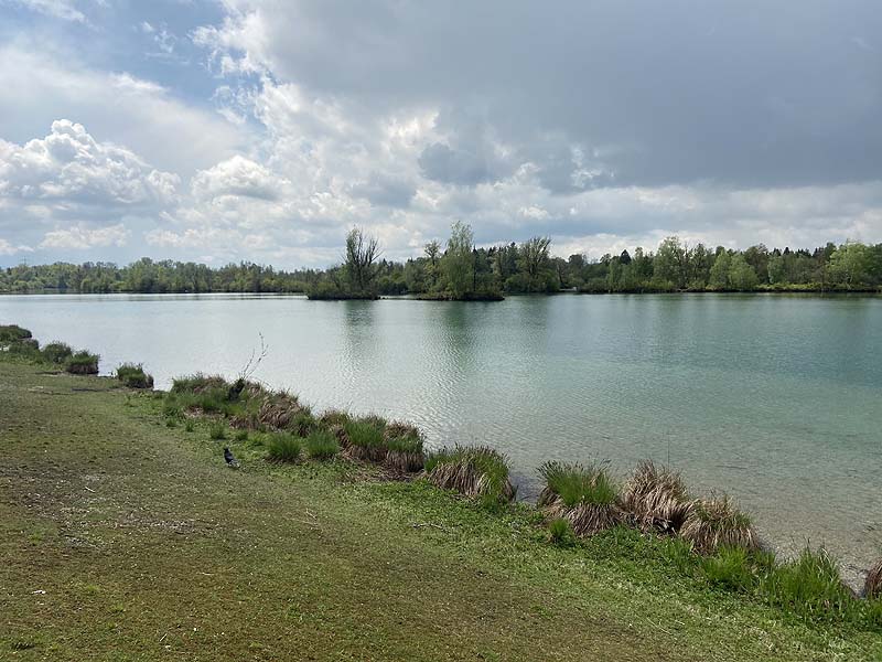 Der Badesee Weitmannsee bei Augsburg
