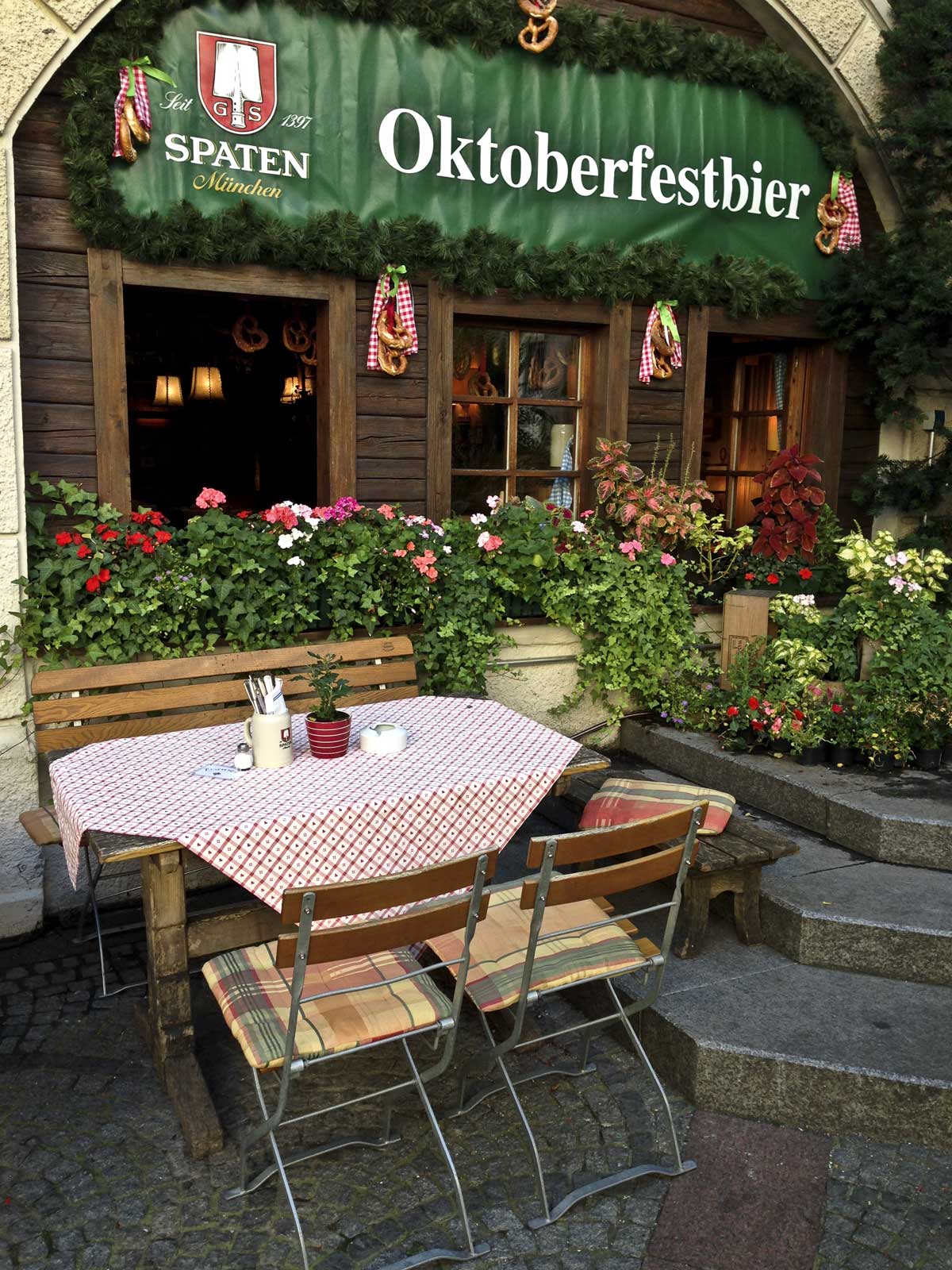 Zum Alten Markt - Bayrische Gaststätte in München ...